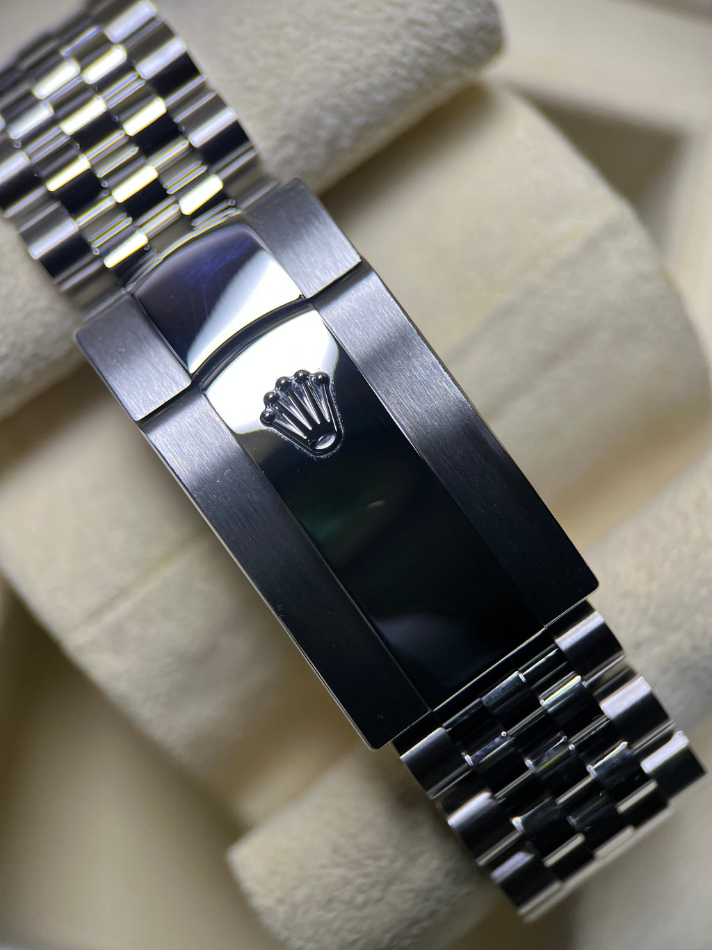 Rolex Datejust 41 Fluted Jubilee Azzuro Blue Dial (2021)