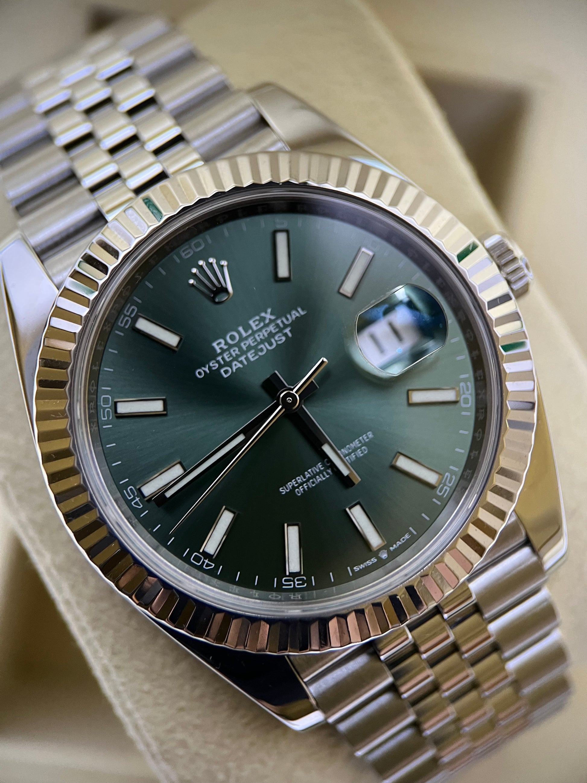Rolex Datejust 41 Mint Green Dial Fluted Jubilee 126334 (2023)