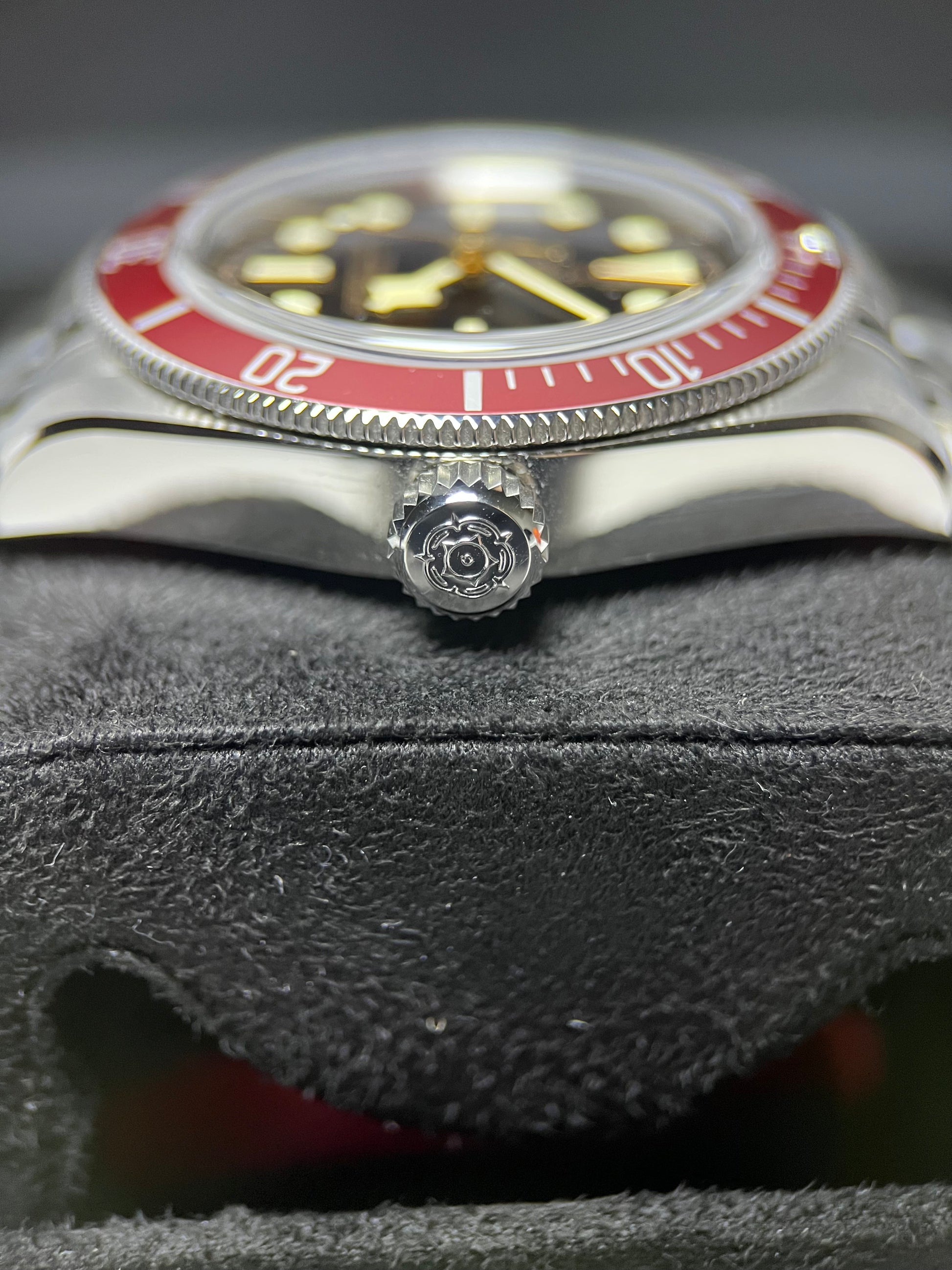 Tudor Black Bay Burgundy 7941A1A0RU (2023)