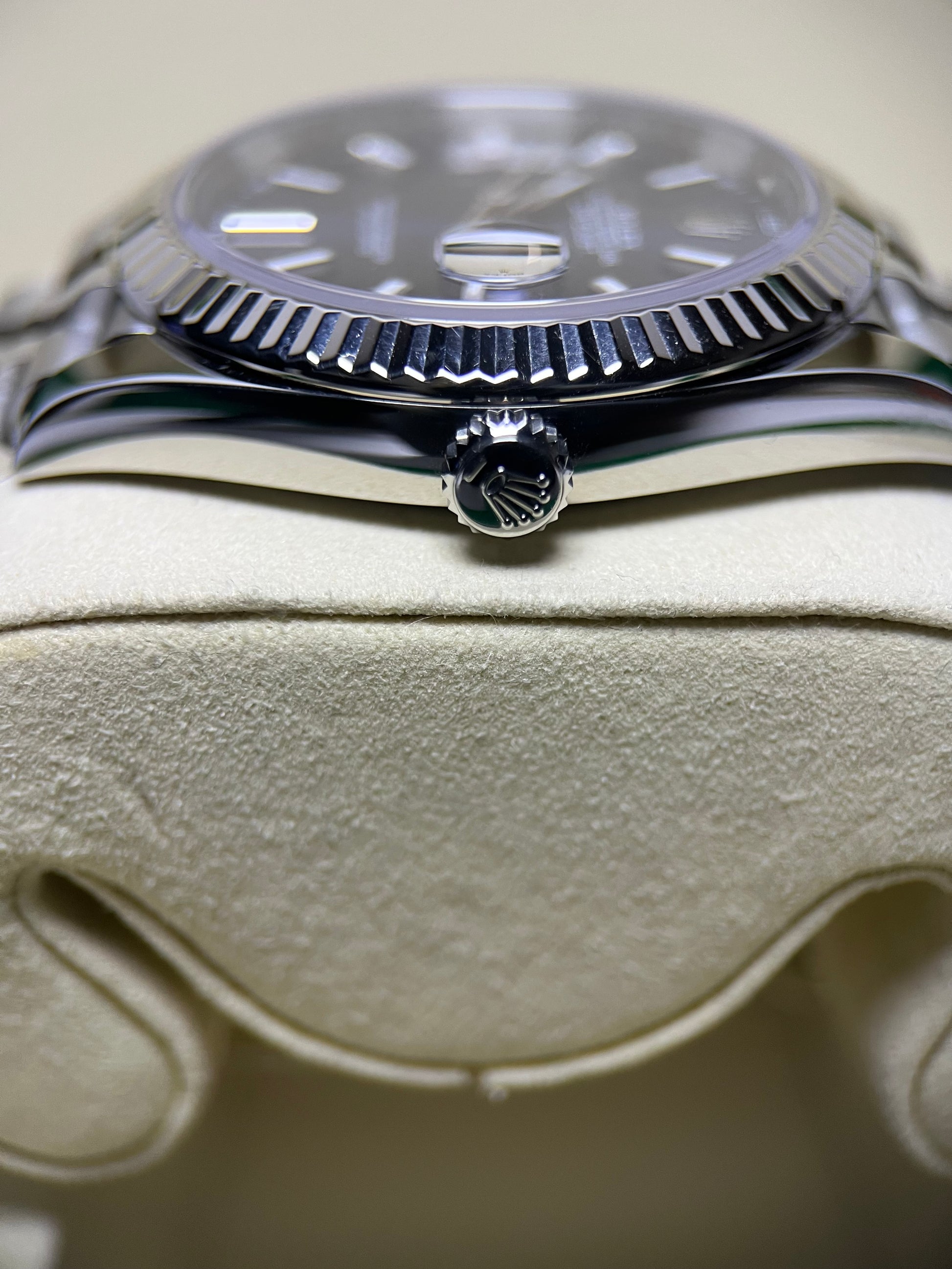 Rolex Datejust 41 Blue Dial Fluted Jubilee 126334 (2025)