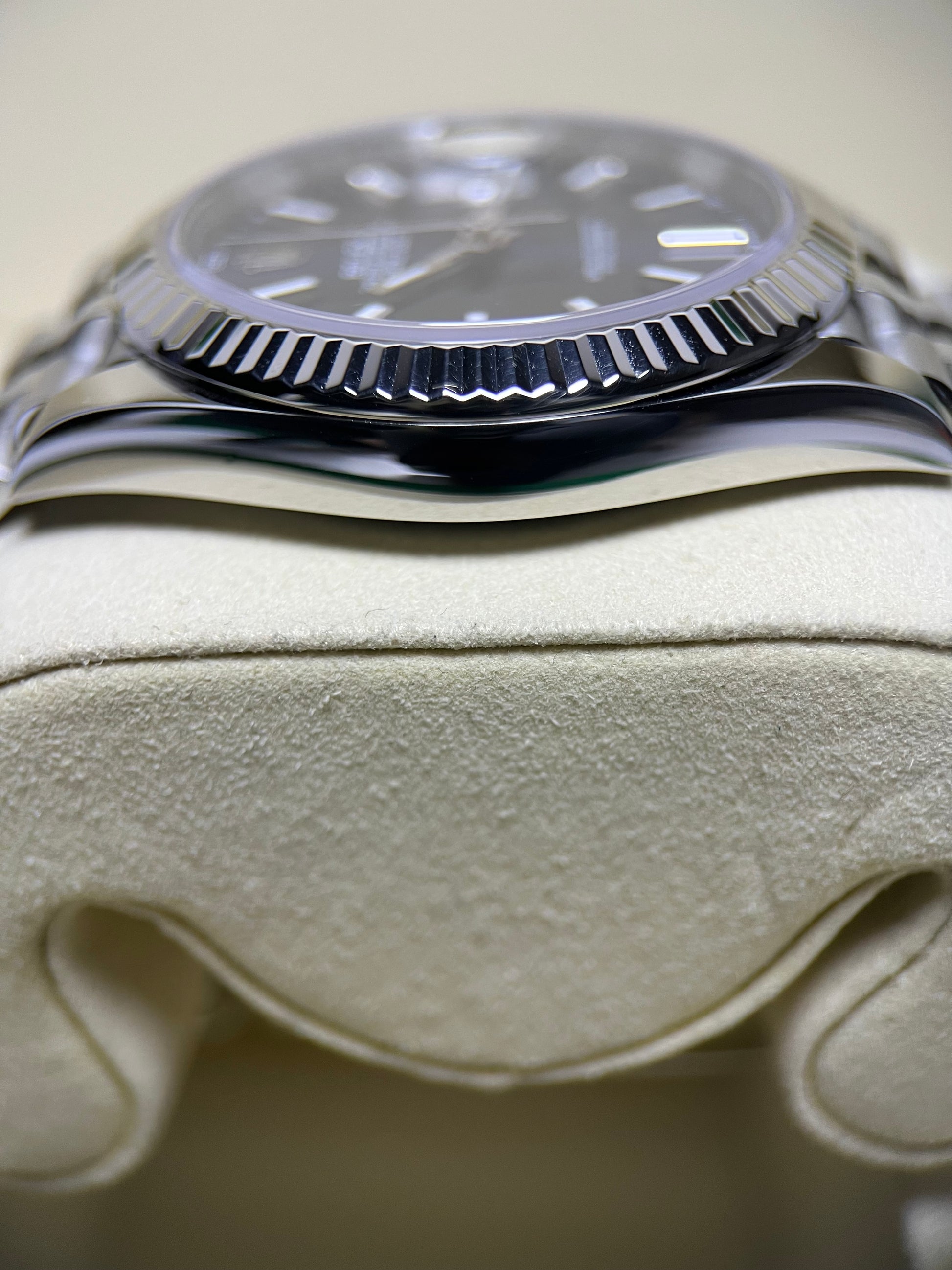 Rolex Datejust 41 Blue Dial Fluted Jubilee 126334 (2025)